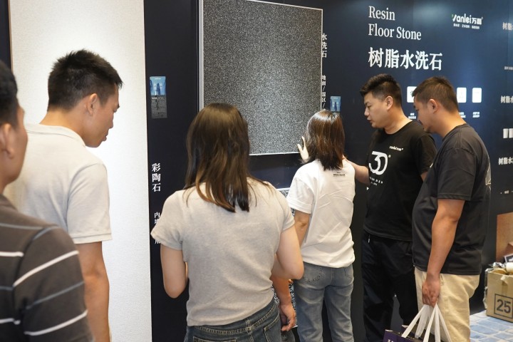 一場發(fā)布會，一場千人狂歡嘉年華 | 2025萬磊廣佛千人行完滿成功